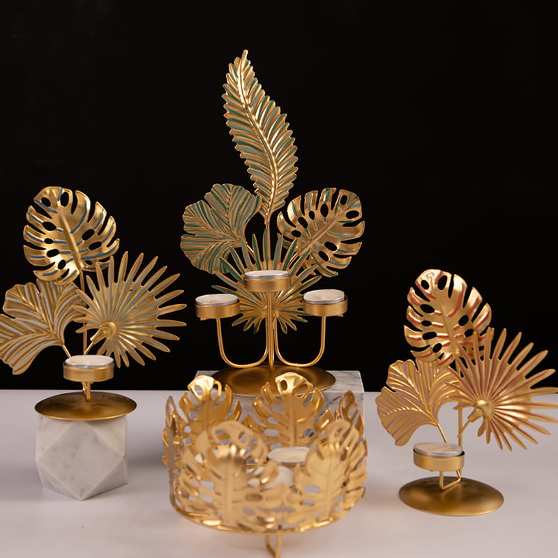 結婚式の装飾パーティーや日常の家の装飾さまざまな葉の形をした金属製のティーライトキャンドルホルダー
